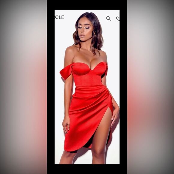 Miss CircleElegant Red satin Off-Shoulder Dress, XS - Picture 4 of 13